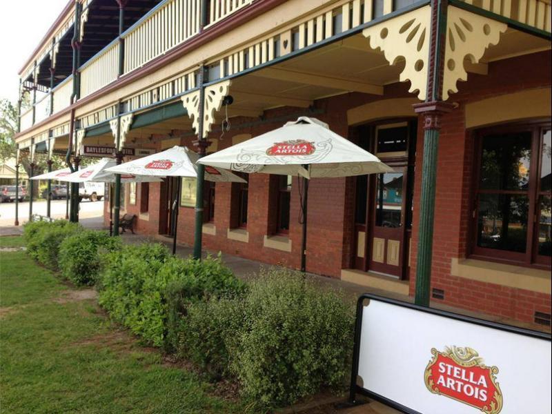 The Daylesford Hotel Exterior photo